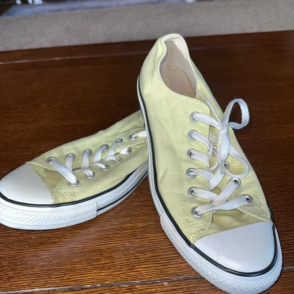 Classic Yellow Canvas Sneakers - Picture 1 of 2